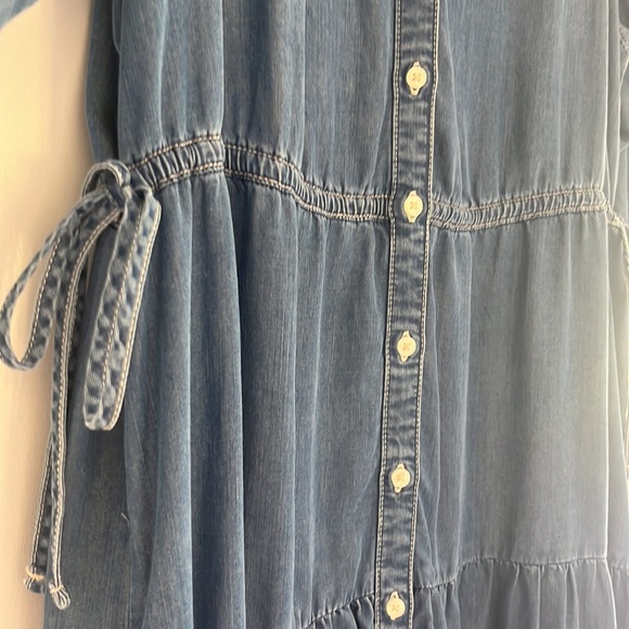 EUC Levi's Denim Blue 3/4 Sleeve Dress - Picture 5 of 8